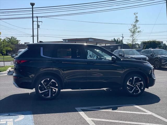 new 2024 Mitsubishi Outlander car, priced at $34,595