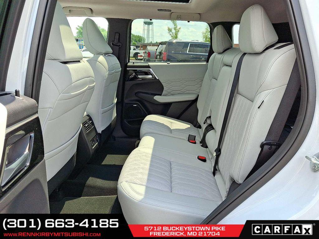 new 2025 Mitsubishi Outlander car, priced at $36,995