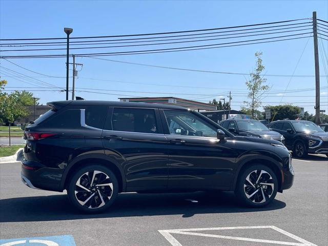 new 2024 Mitsubishi Outlander car, priced at $36,300