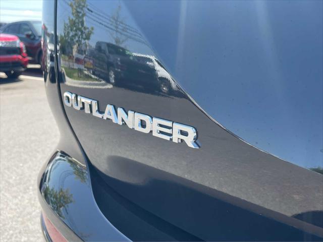 new 2024 Mitsubishi Outlander car, priced at $36,300