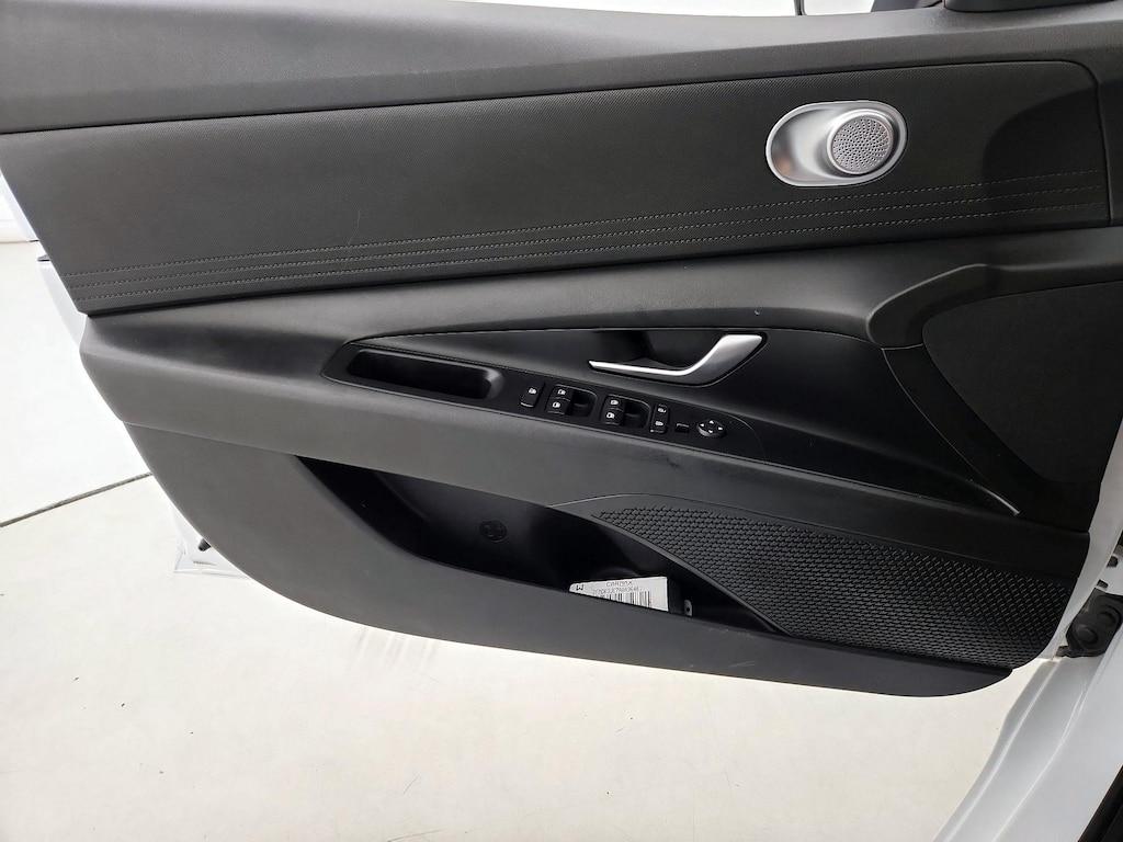 used 2022 Hyundai Elantra car, priced at $20,998