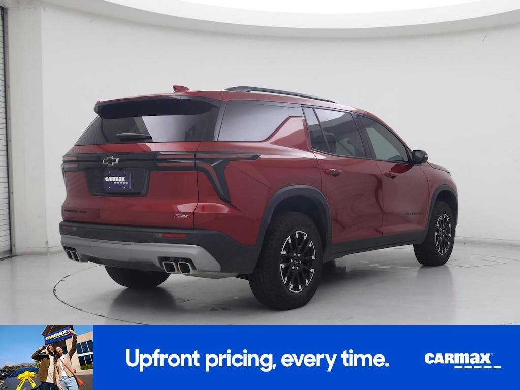 used 2025 Chevrolet Traverse car, priced at $51,998