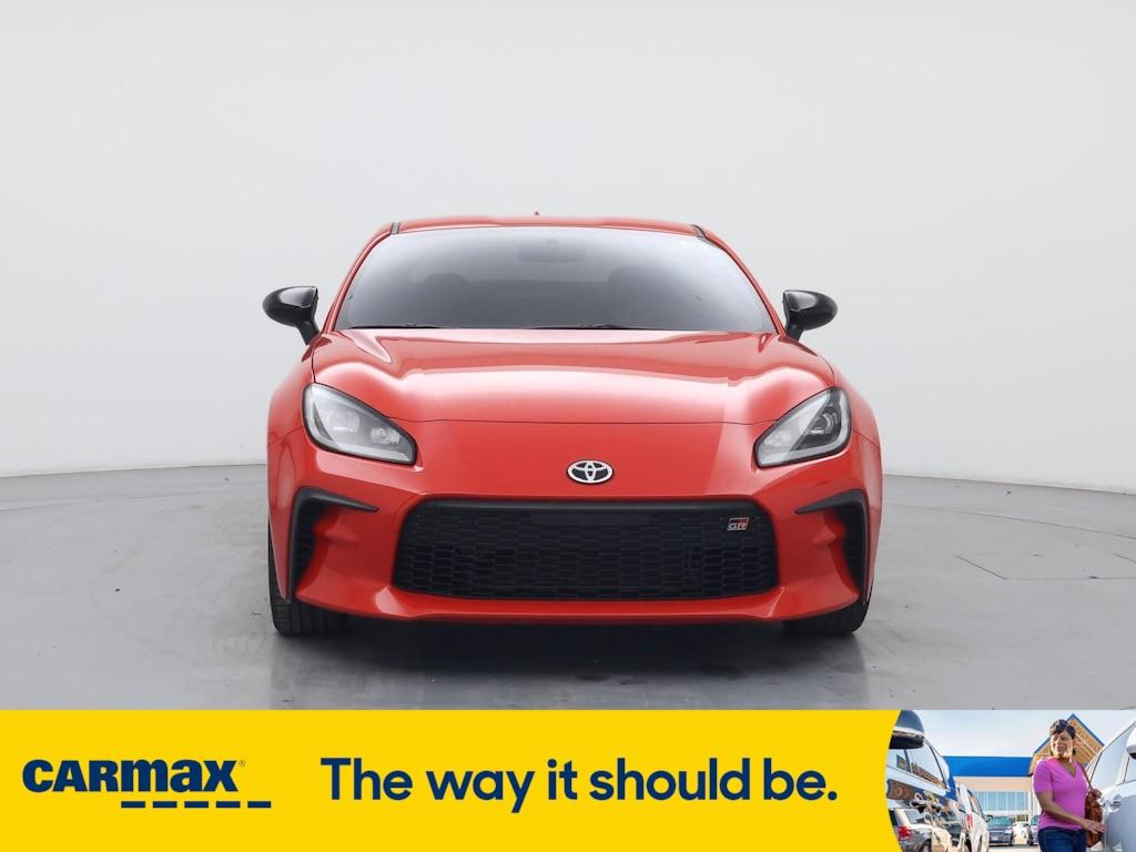 used 2023 Toyota GR86 car, priced at $33,998