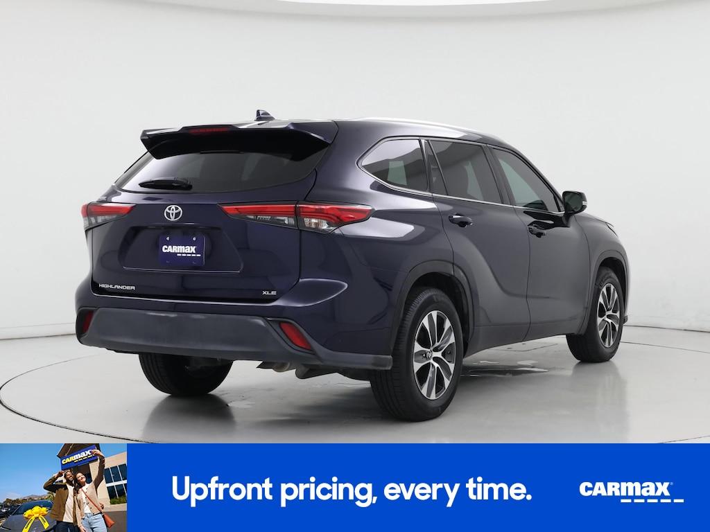 used 2021 Toyota Highlander car, priced at $31,998
