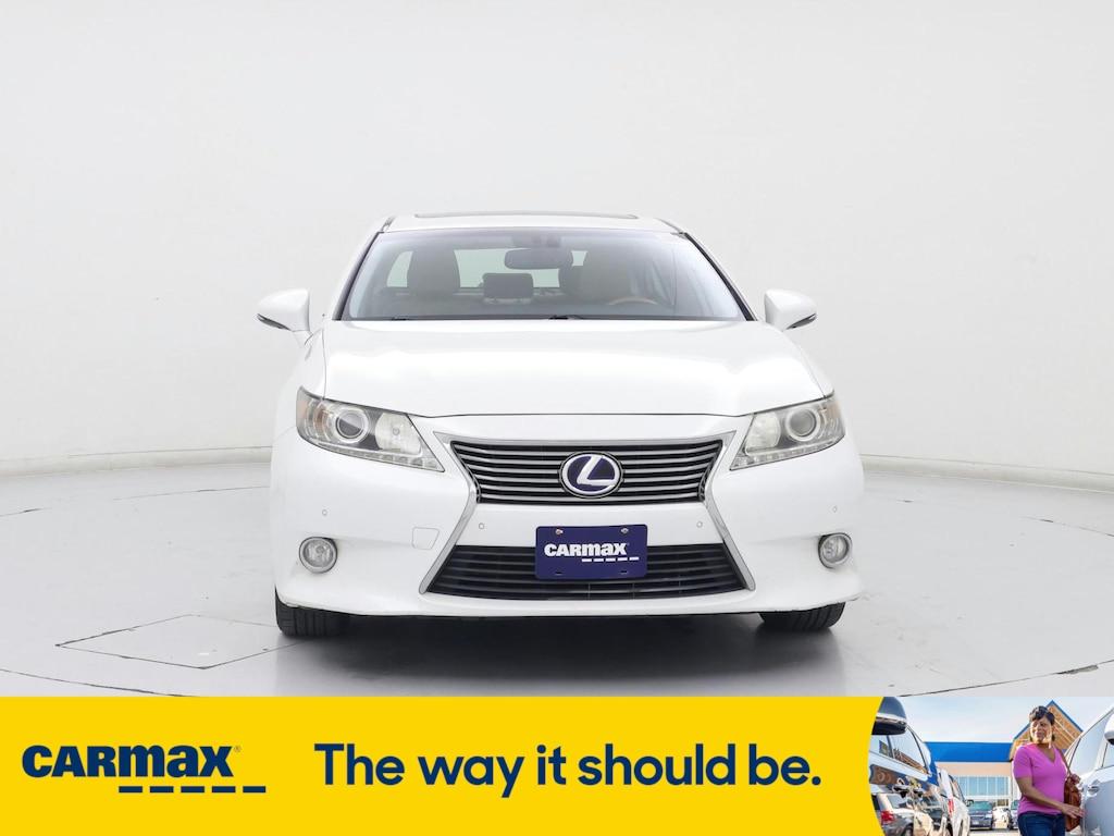 used 2013 Lexus ES 300h car, priced at $17,998