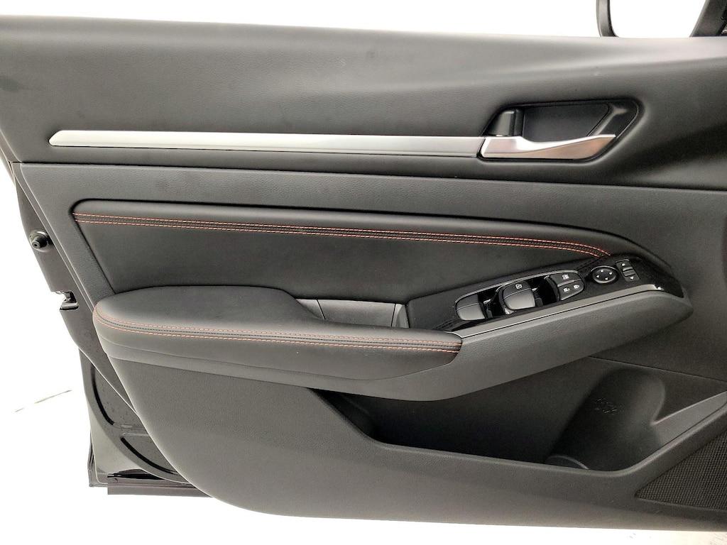 used 2023 Nissan Altima car, priced at $24,998