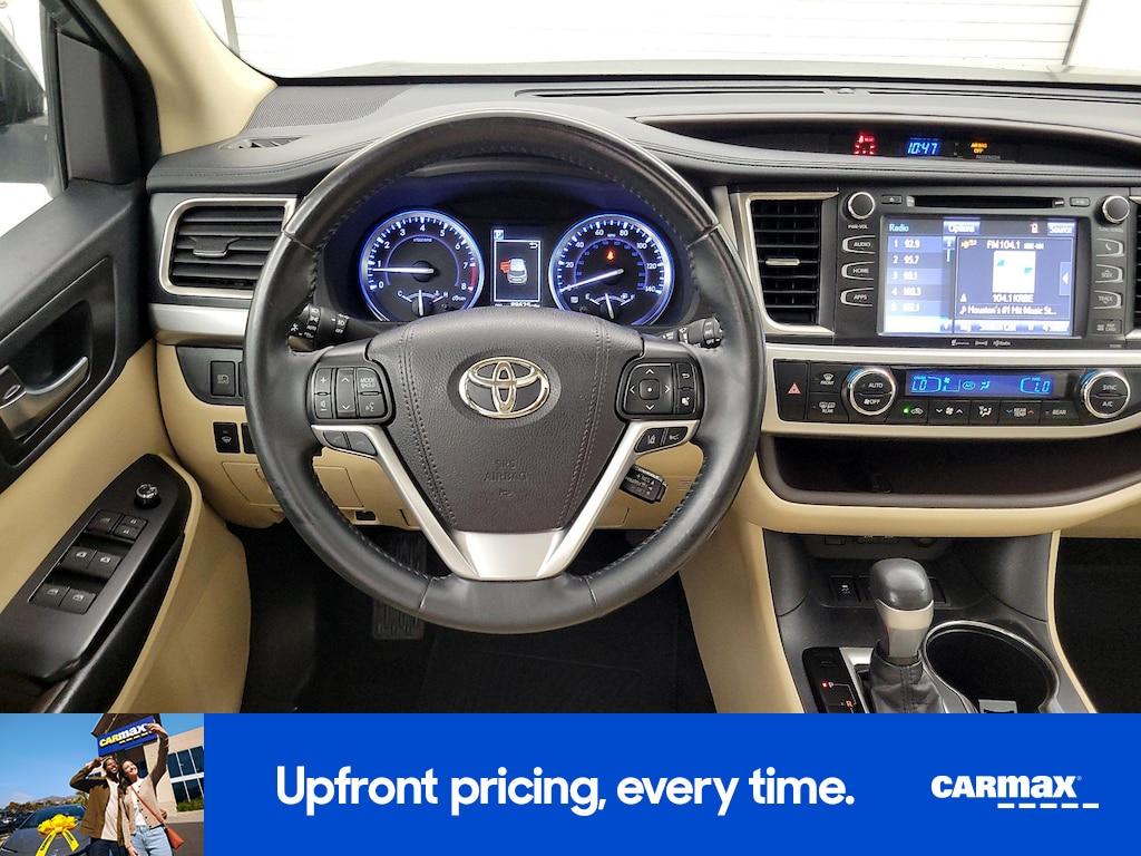 used 2019 Toyota Highlander car, priced at $24,998