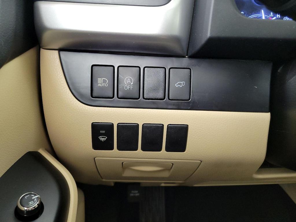 used 2019 Toyota Highlander car, priced at $24,998