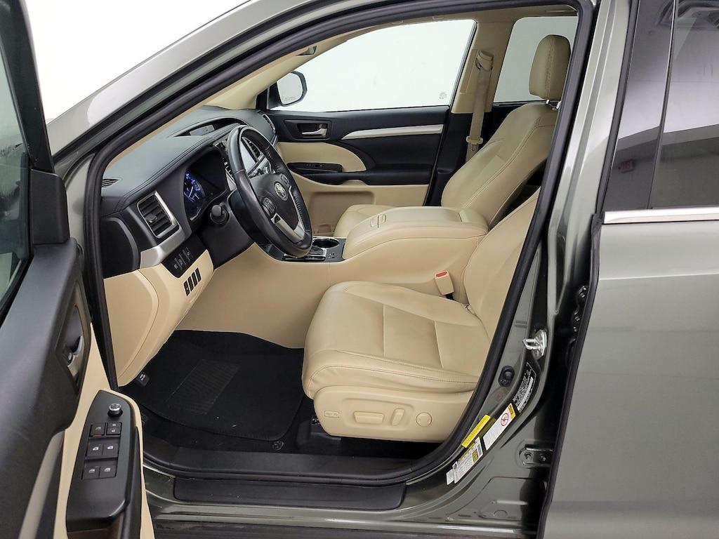 used 2019 Toyota Highlander car, priced at $24,998
