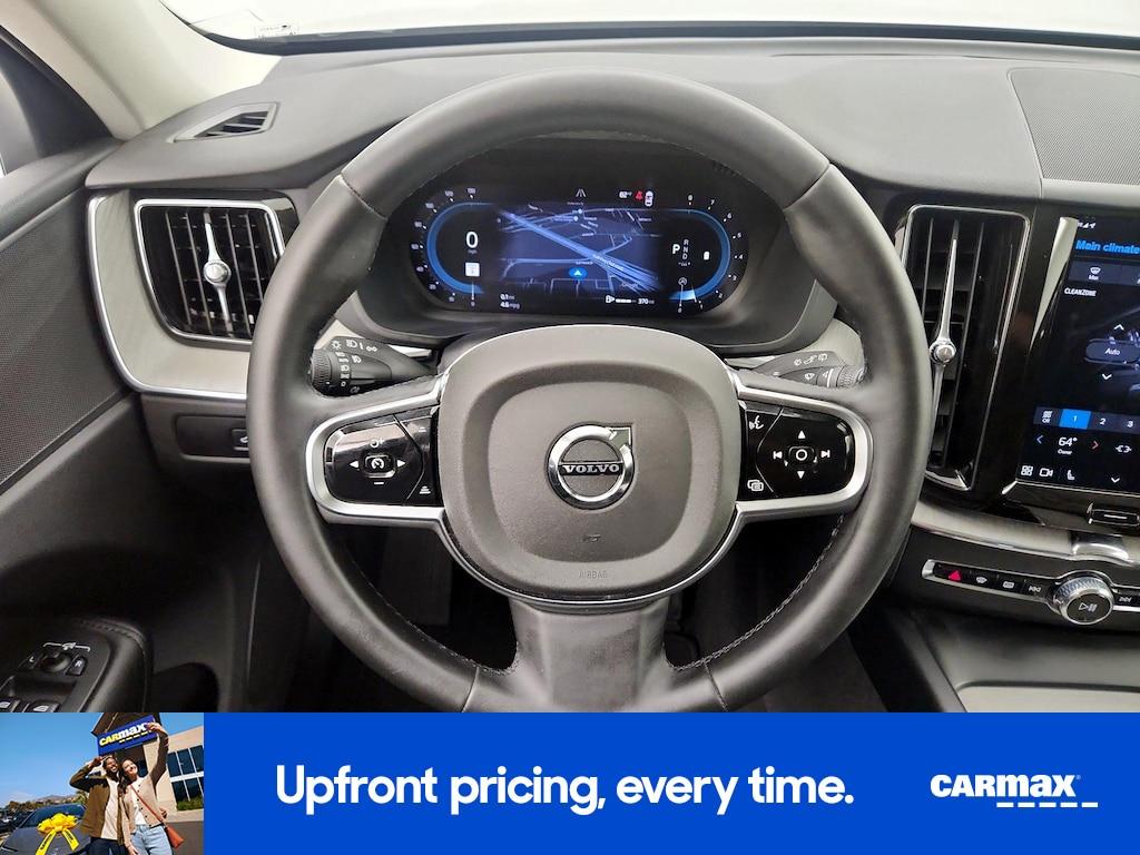 used 2025 Volvo XC60 car, priced at $35,998