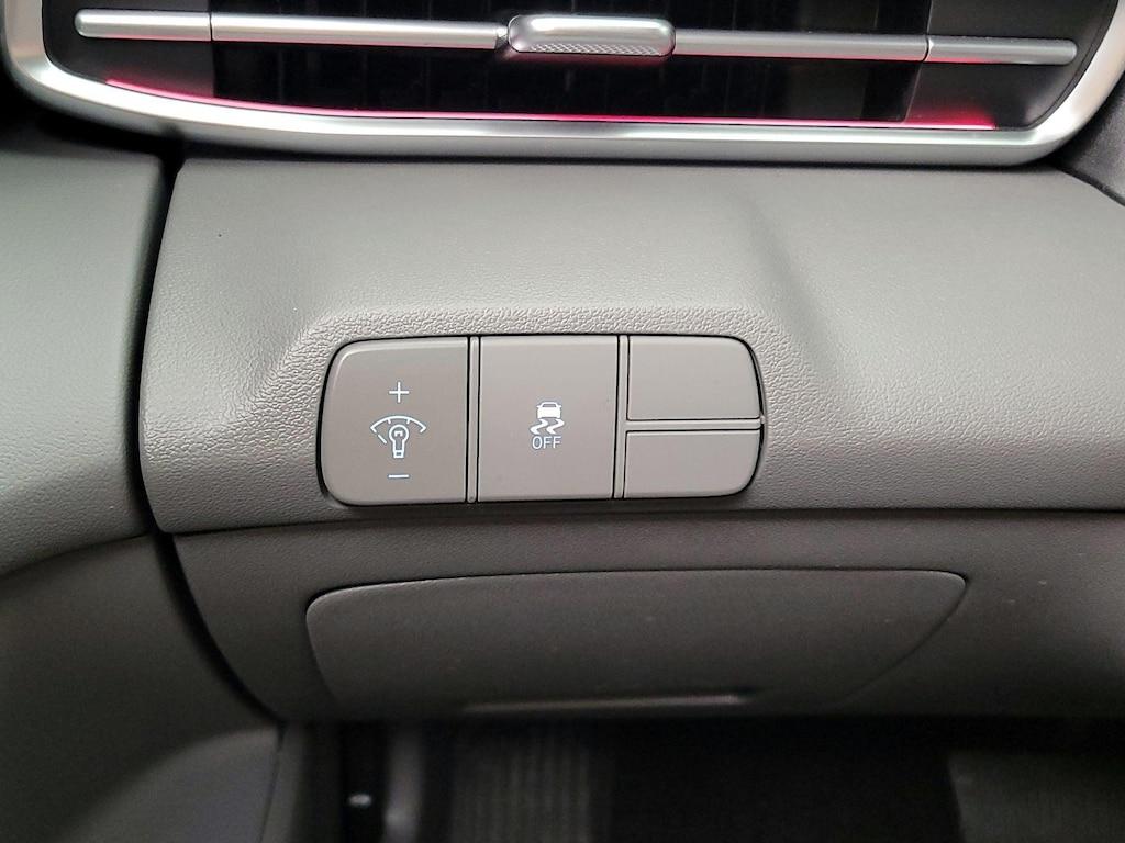 used 2024 Hyundai Elantra car, priced at $24,998