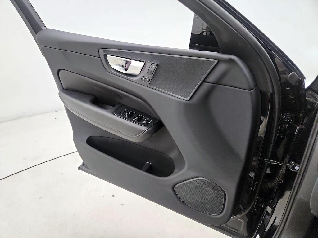 used 2025 Volvo XC60 car, priced at $35,998