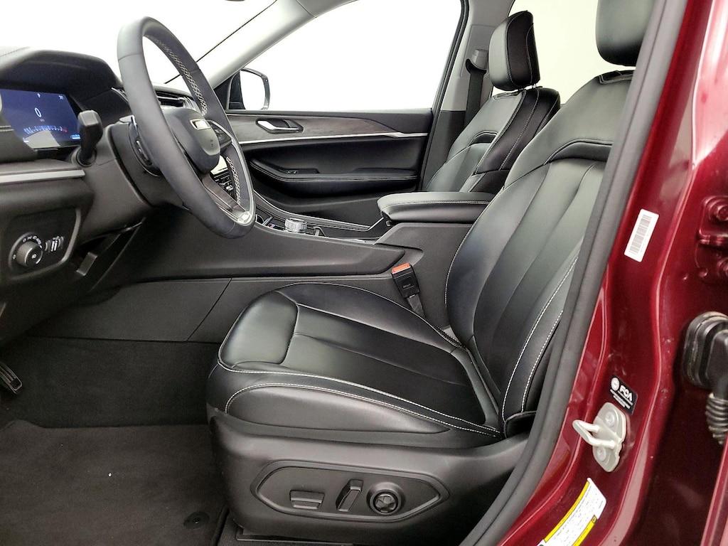 used 2023 Jeep Grand Cherokee car, priced at $31,998