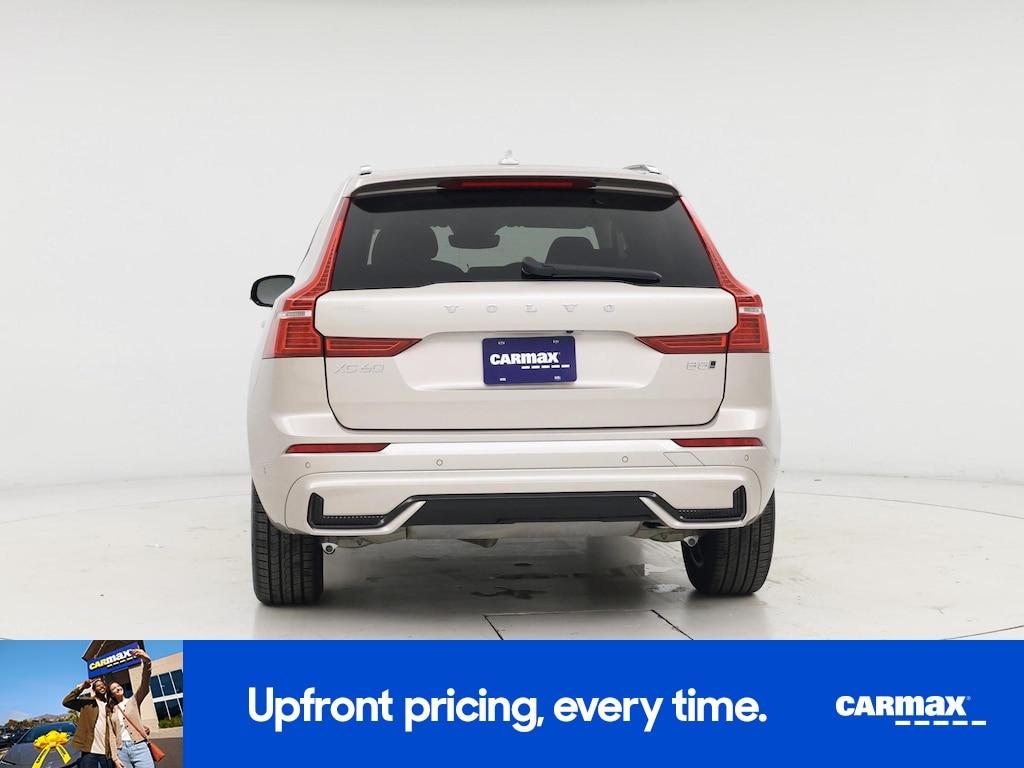 used 2025 Volvo XC60 car, priced at $36,998