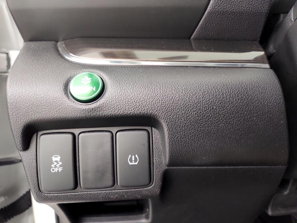 used 2015 Honda CR-V car, priced at $18,998