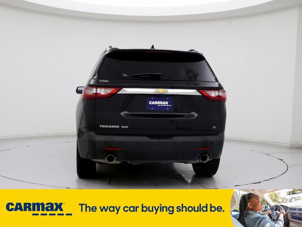 used 2020 Chevrolet Traverse car, priced at $27,998