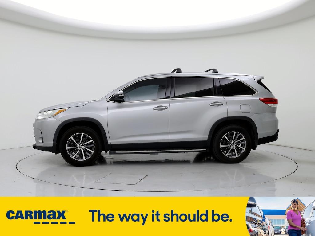 used 2019 Toyota Highlander car, priced at $27,998