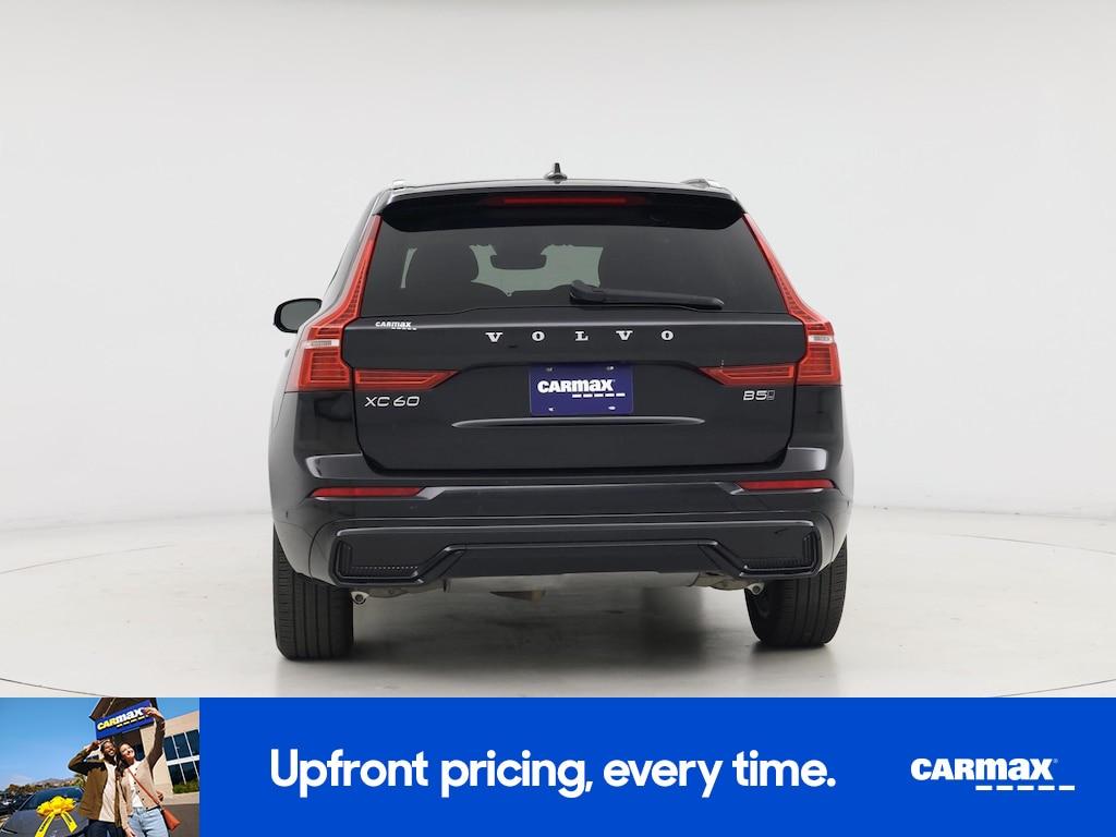 used 2025 Volvo XC60 car, priced at $36,998