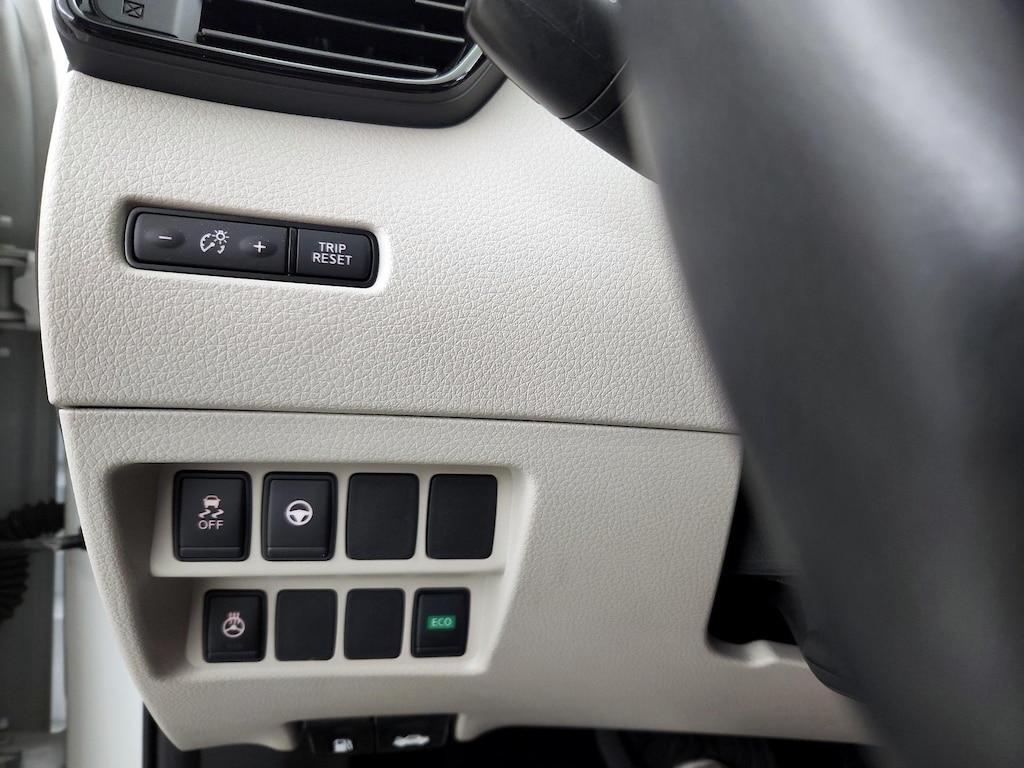 used 2019 Nissan Rogue Sport car, priced at $19,998