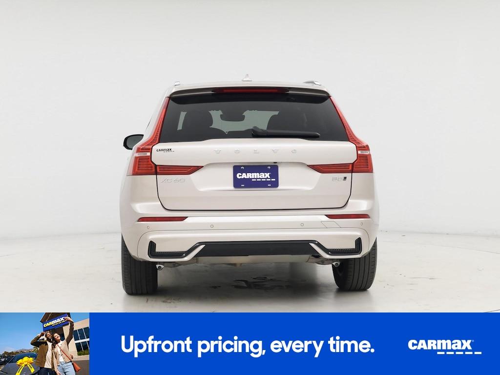 used 2025 Volvo XC60 car, priced at $35,998