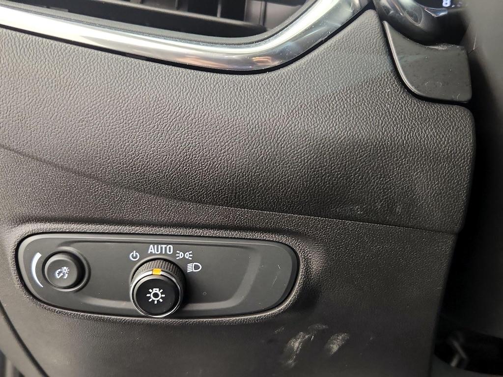 used 2023 Chevrolet Equinox car, priced at $22,998