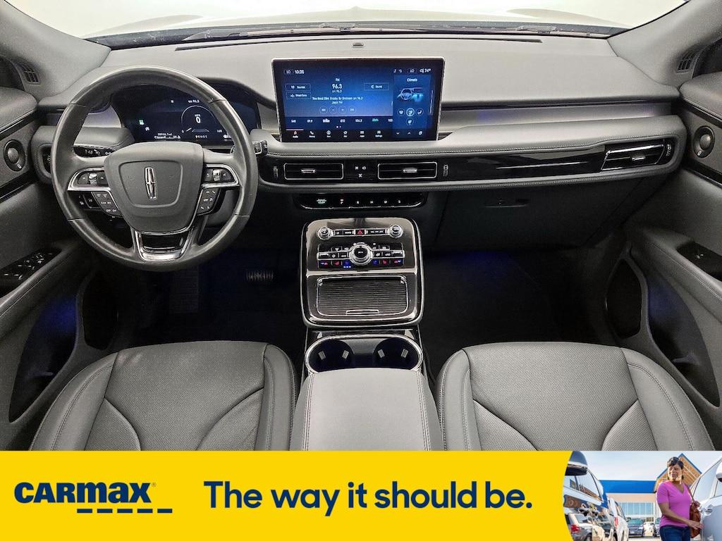 used 2022 Lincoln Nautilus car, priced at $32,998