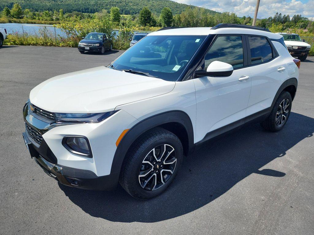 used 2022 Chevrolet TrailBlazer car, priced at $24,244