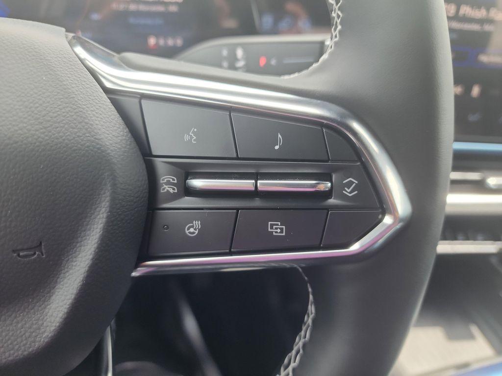 new 2025 Chevrolet Equinox EV car, priced at $47,385