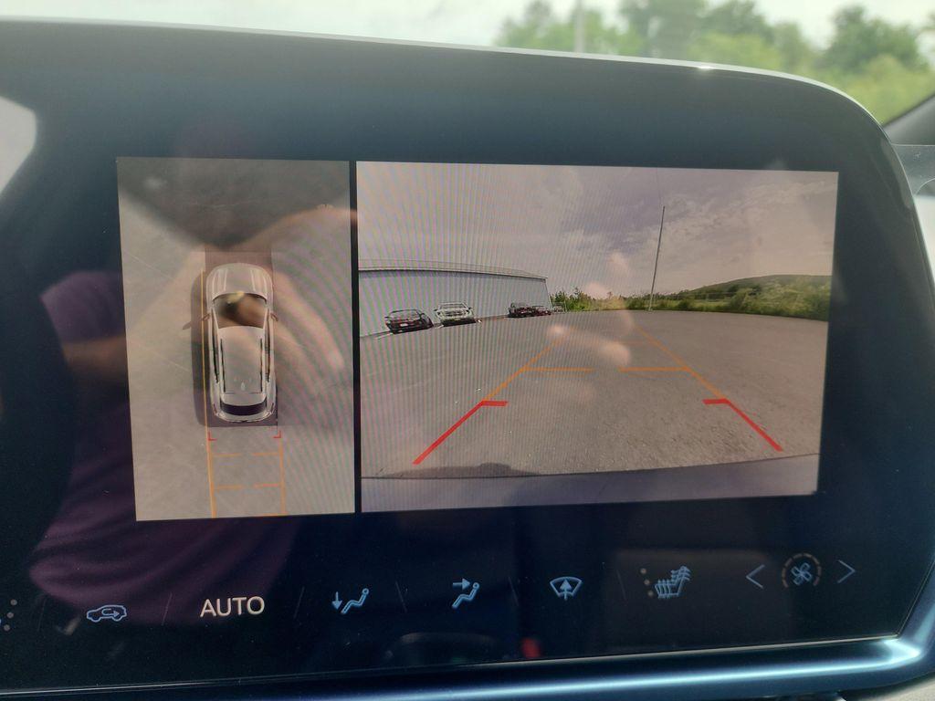 new 2025 Chevrolet Equinox EV car, priced at $47,385