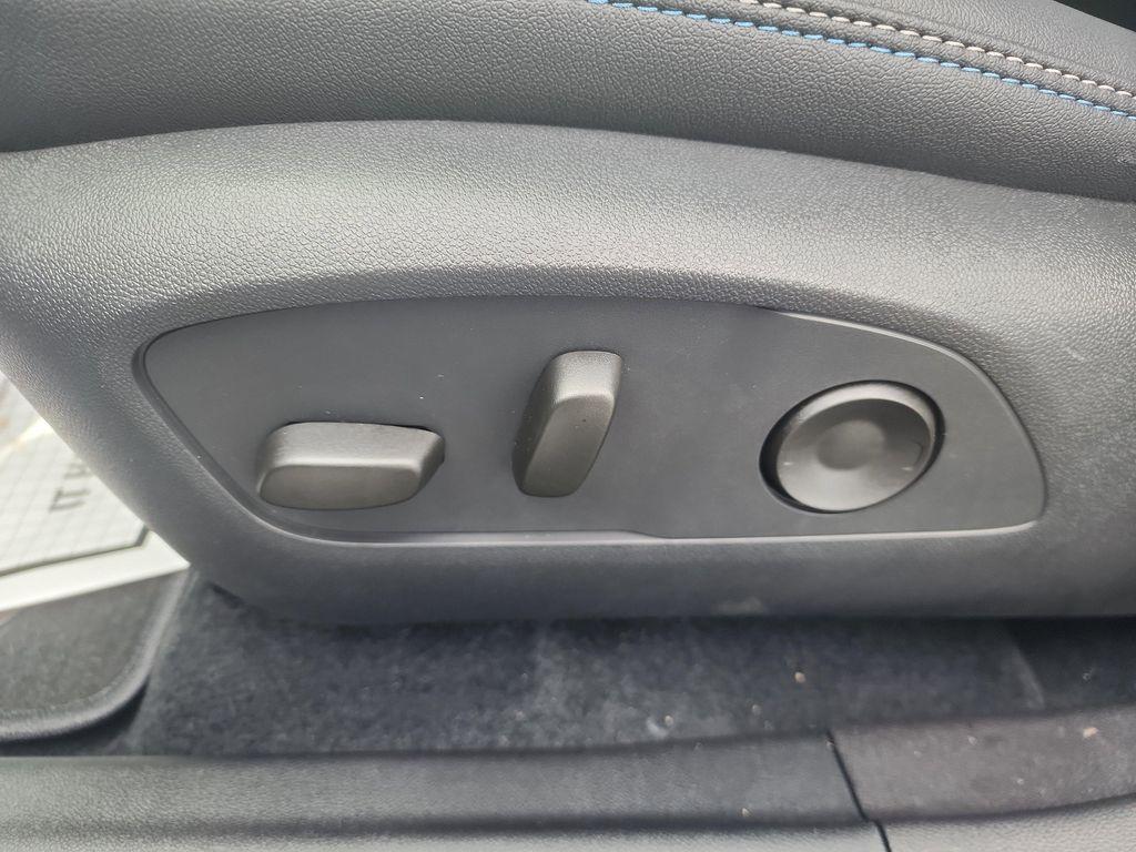 new 2025 Chevrolet Equinox EV car, priced at $47,385