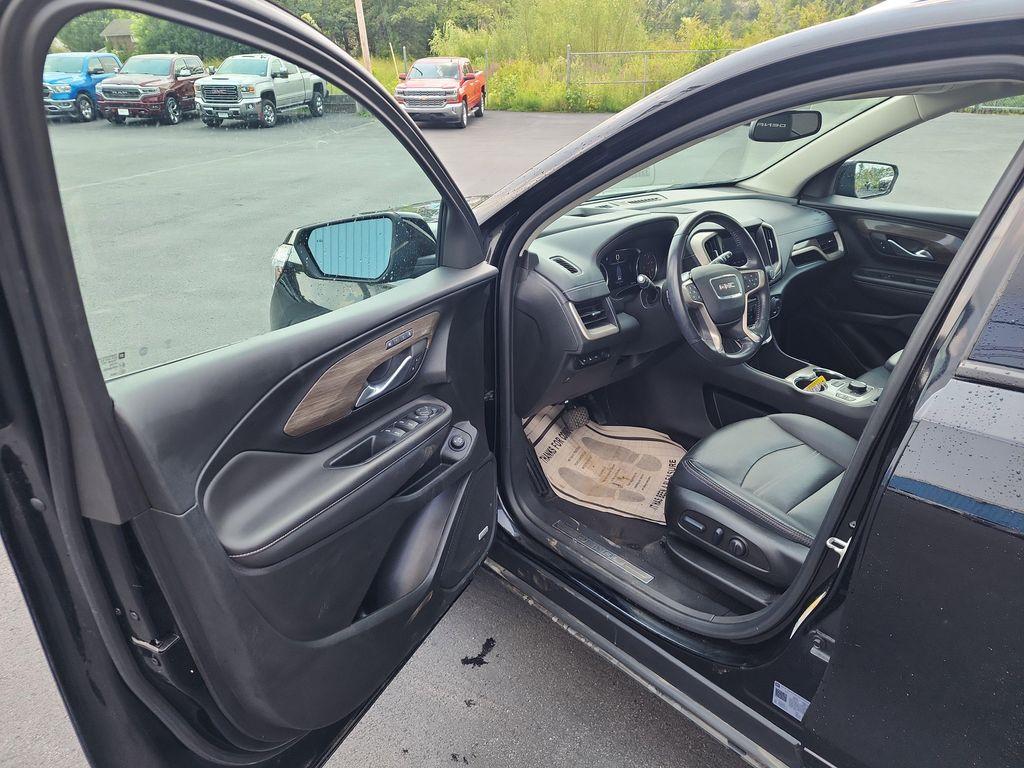 used 2022 GMC Terrain car, priced at $27,999