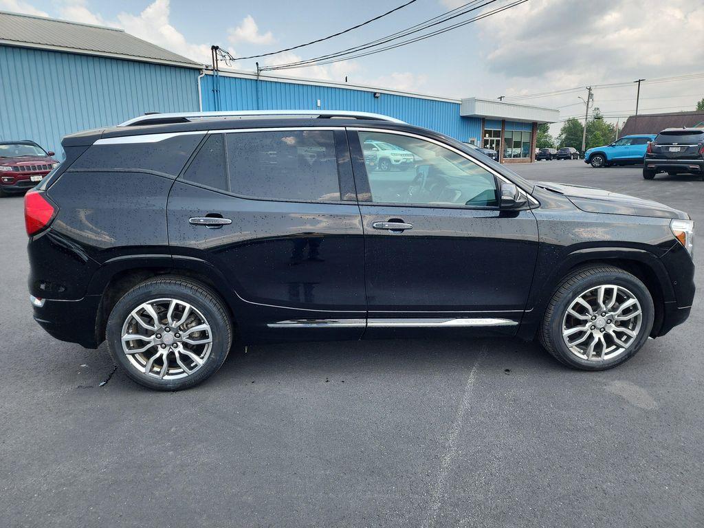 used 2022 GMC Terrain car, priced at $27,999