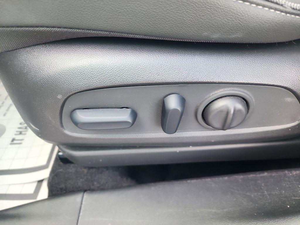 used 2023 Buick Encore GX car, priced at $24,554