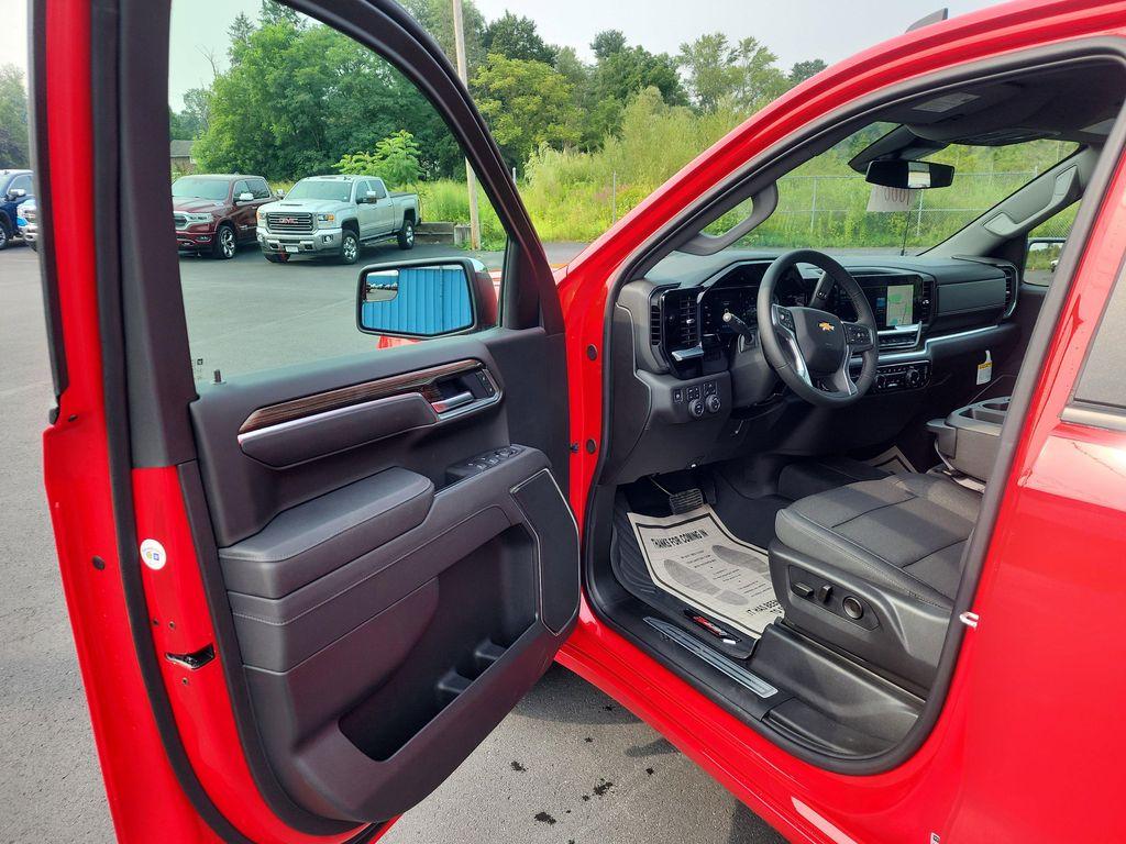 new 2026 Chevrolet Silverado 1500 car, priced at $60,715