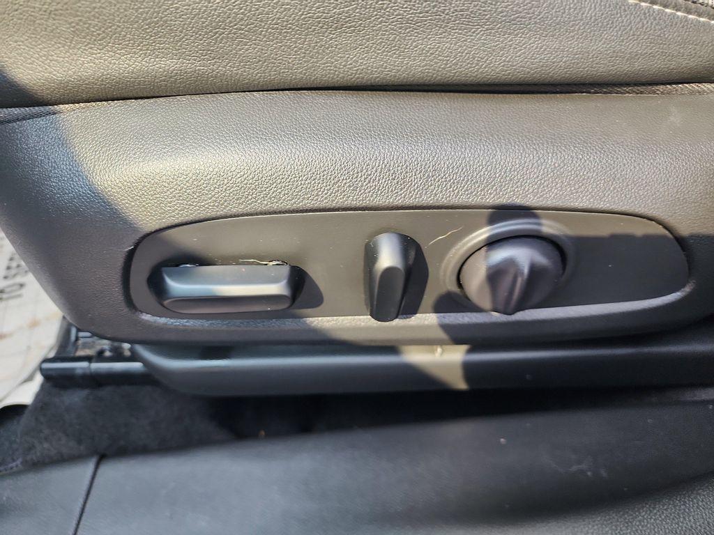 used 2022 Buick Encore GX car, priced at $23,416