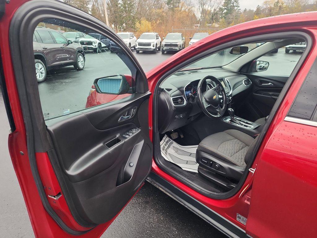 used 2019 Chevrolet Equinox car, priced at $18,187