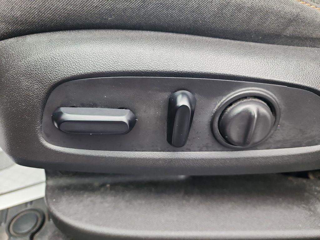 used 2019 Chevrolet Equinox car, priced at $18,187