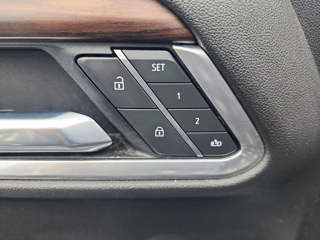 used 2022 GMC Sierra 1500 car, priced at $46,897