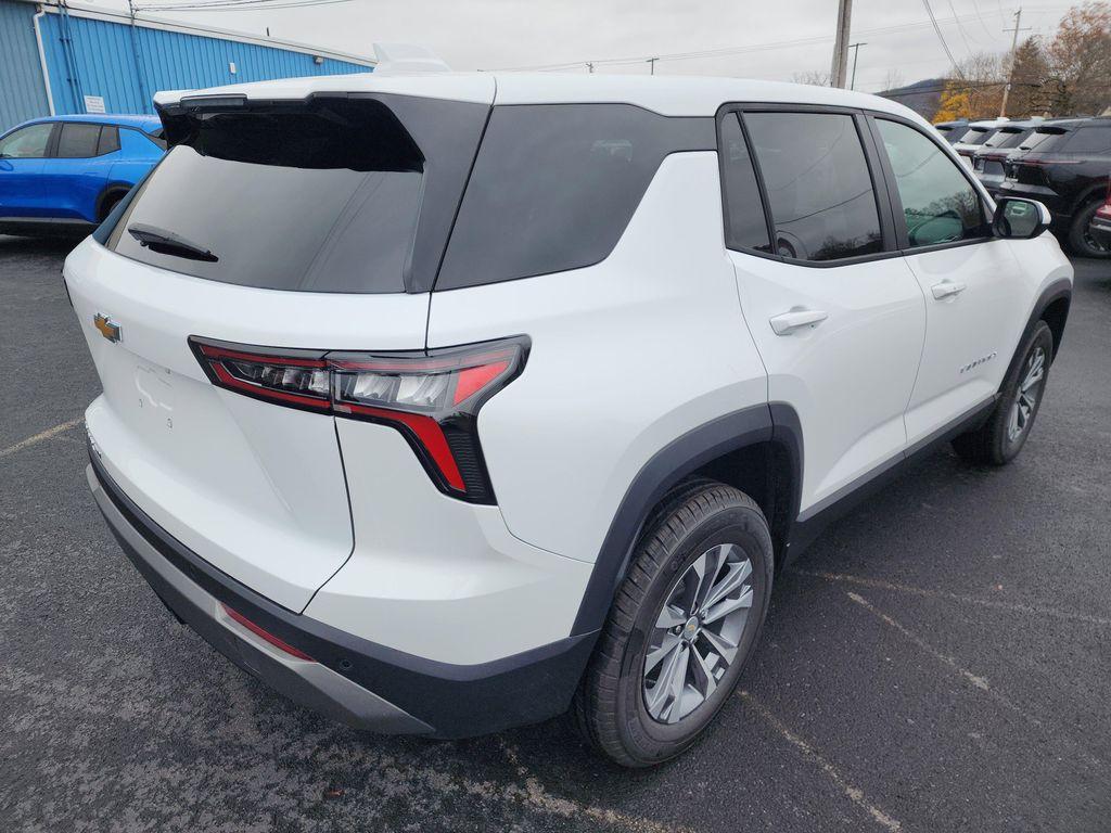 new 2026 Chevrolet Equinox car, priced at $32,495