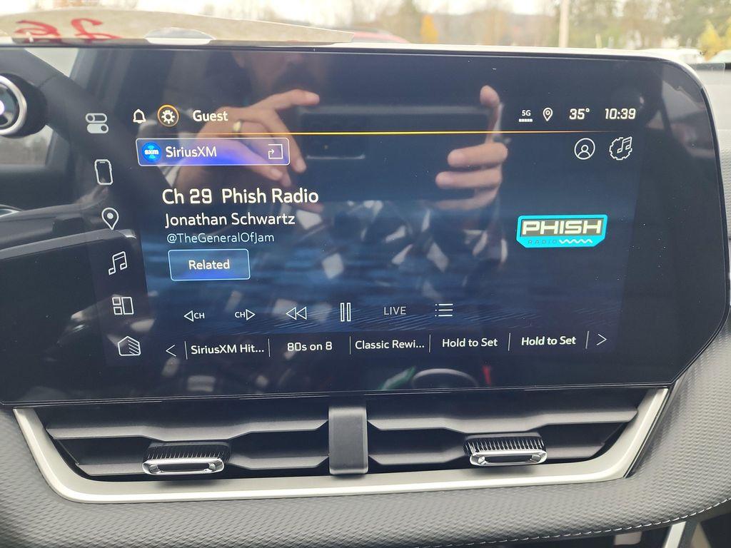 new 2026 Chevrolet Equinox car, priced at $32,495