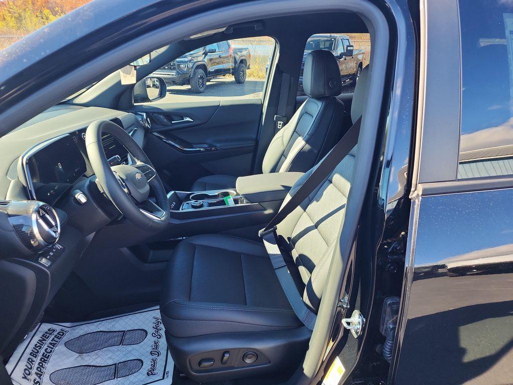 new 2026 Chevrolet Equinox car, priced at $34,545