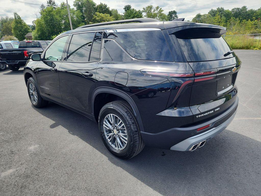 new 2026 Chevrolet Traverse car, priced at $46,120