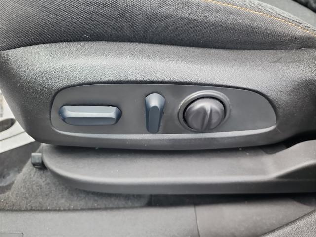 used 2022 Chevrolet Equinox car, priced at $23,999