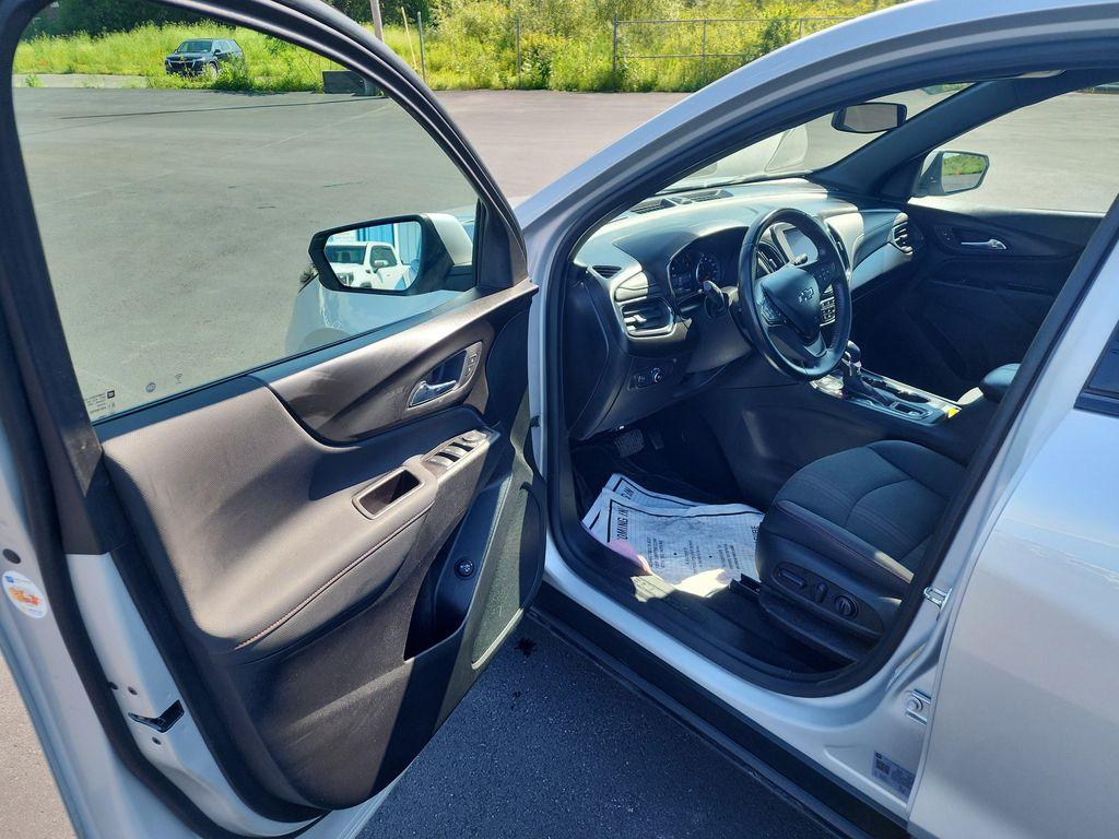 used 2022 Chevrolet Equinox car, priced at $25,082