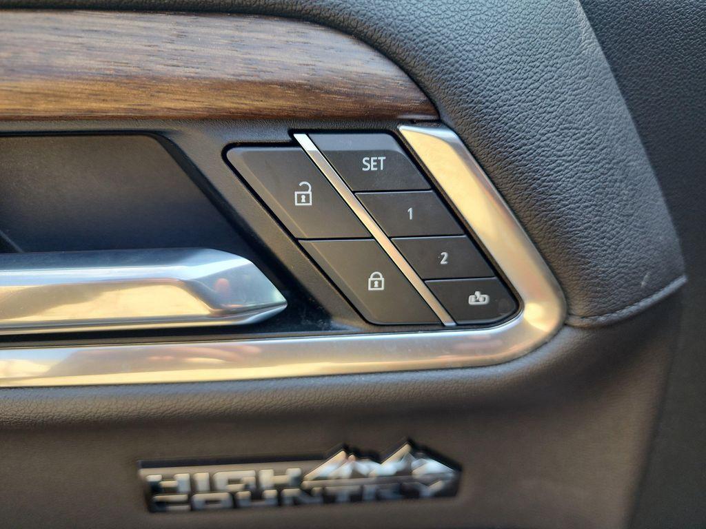 used 2022 Chevrolet Silverado 1500 car, priced at $47,496