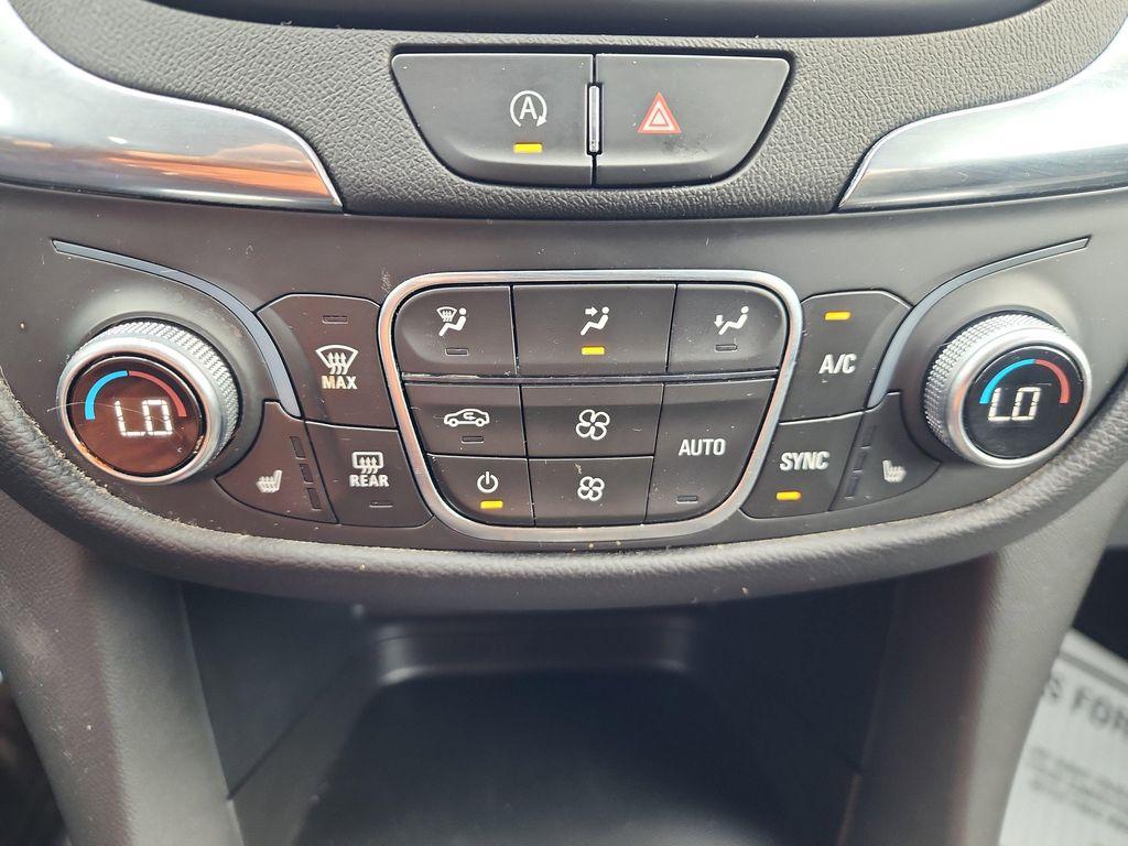 used 2022 Chevrolet Equinox car, priced at $23,399
