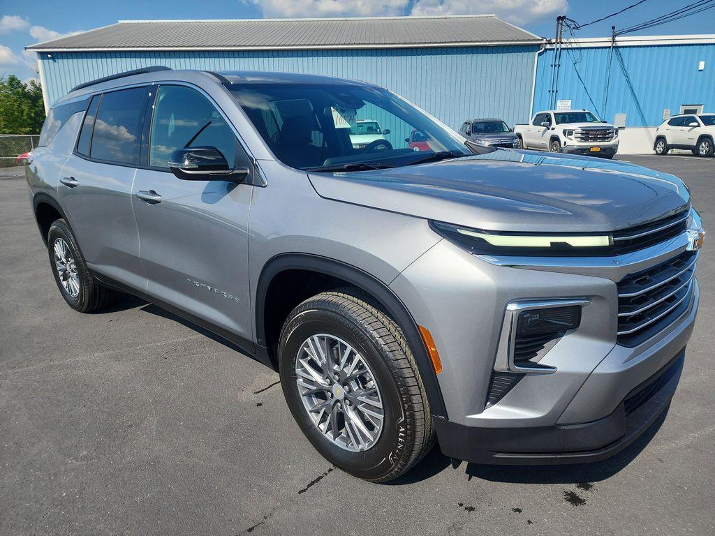 new 2026 Chevrolet Traverse car, priced at $46,120