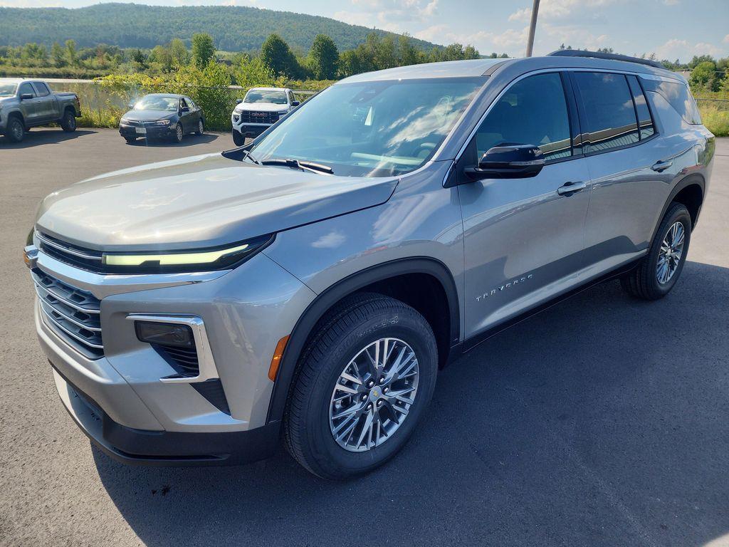 new 2026 Chevrolet Traverse car, priced at $46,120