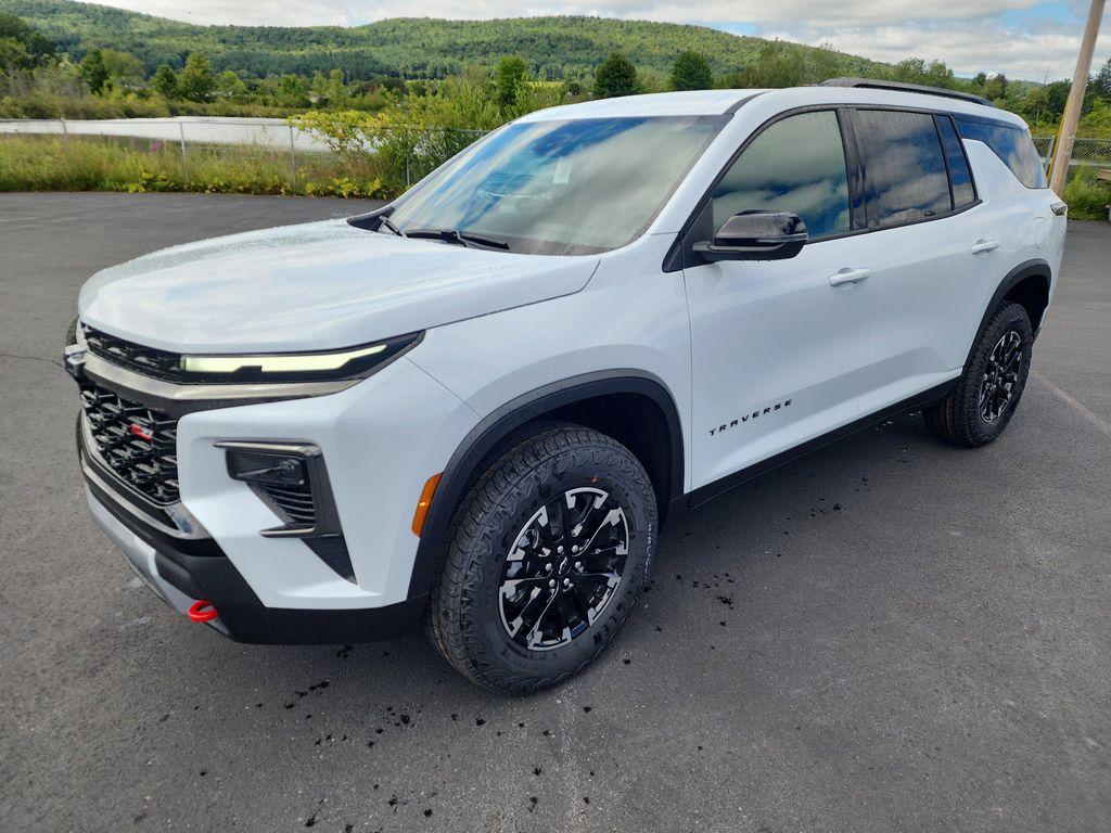 new 2026 Chevrolet Traverse car, priced at $54,085
