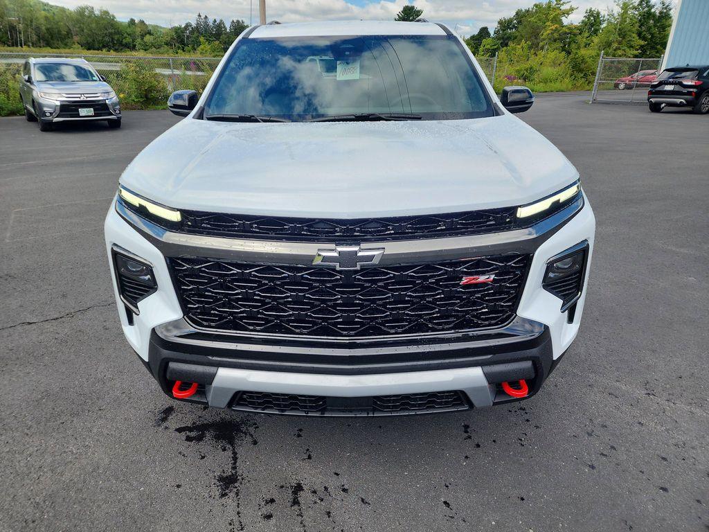 new 2026 Chevrolet Traverse car, priced at $54,085